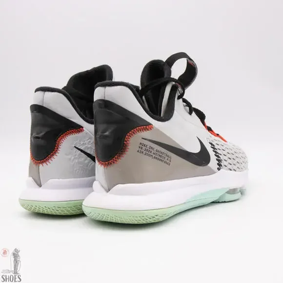 Nike LeBron Witness 5 Men's 'Pure Platinum Light Dew' Size 9.5 - Picture 5 of 13